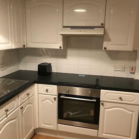 North London Studio Apartment Exterior photo